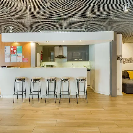 Historical Loft דירה *