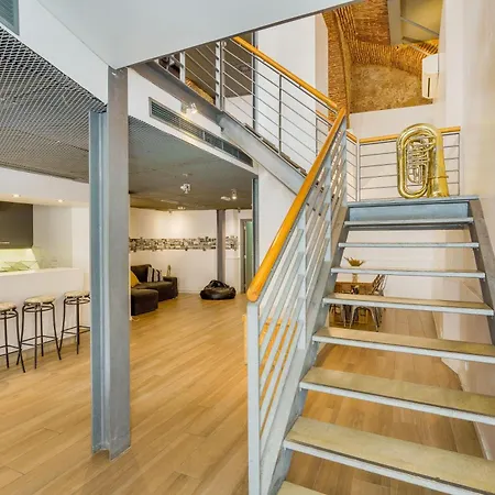 Historical Loft ליסבון